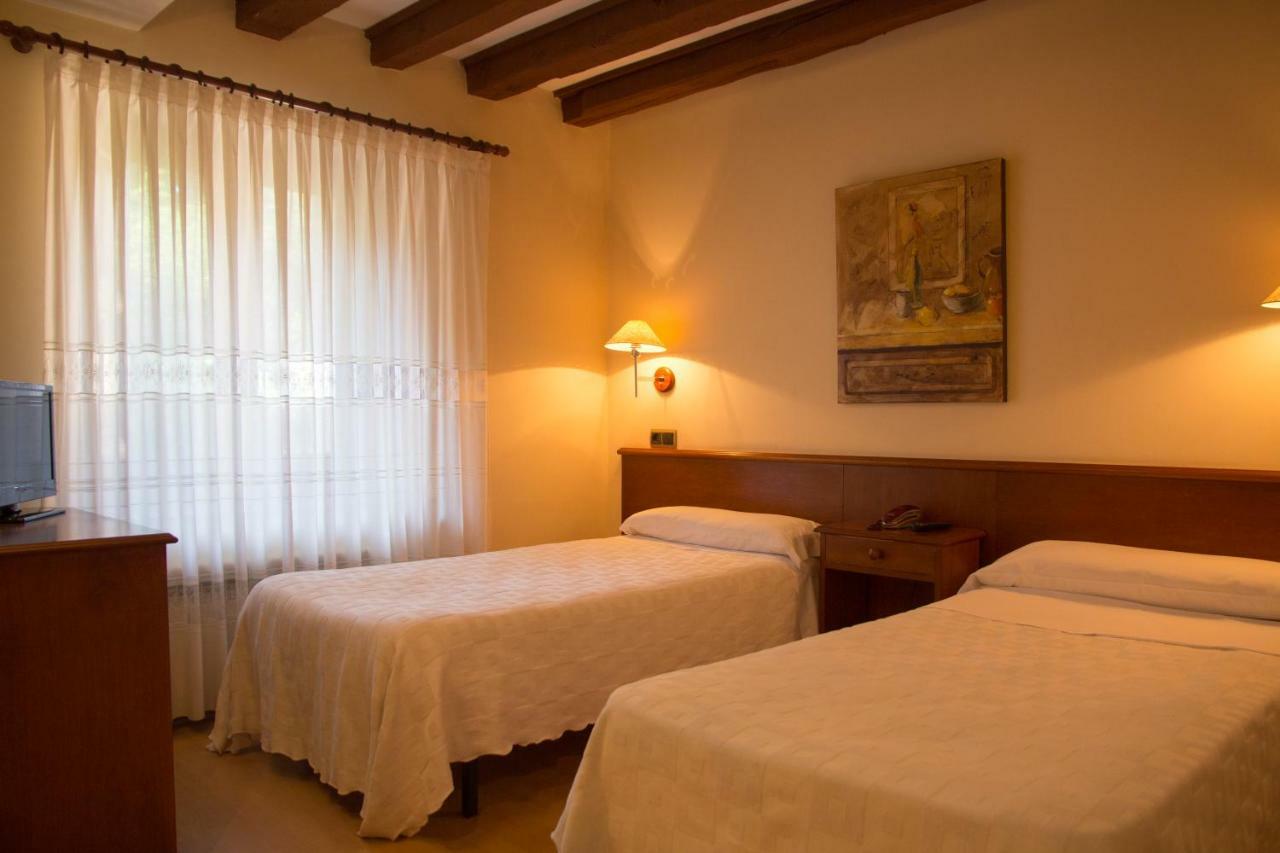 Tirso De Molina Hotel Almazán Екстериор снимка