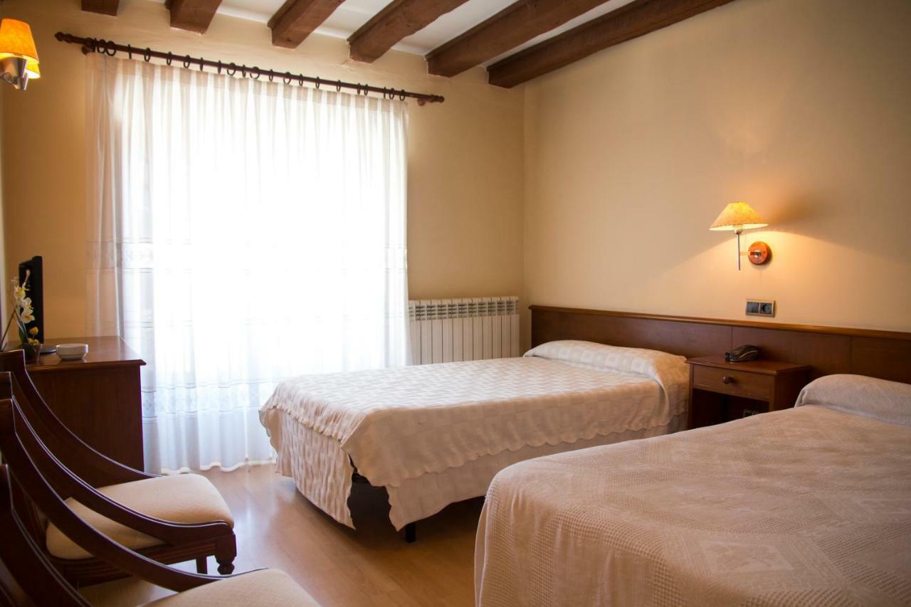 Tirso De Molina Hotel Almazán Екстериор снимка